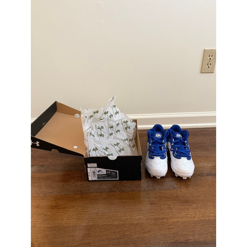 NWT Under Armour Bryce Harper 8 Mid RM JR Cleats - Picture 2 of 7